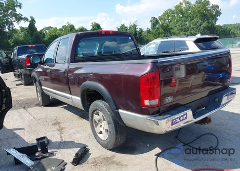 2004 Dodge Ram 1500 Slt/Laramie z USA, uszkodzony, nr VIN 1D7HU18D94S765888